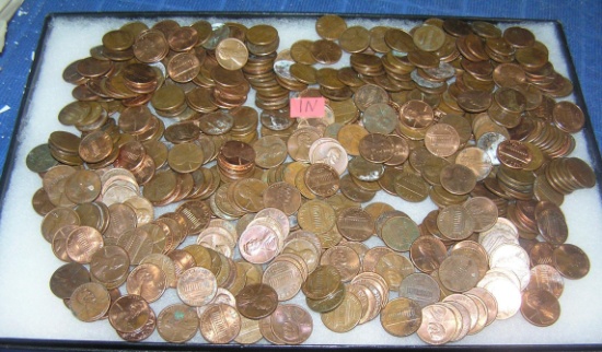 Collection of 500 vintage copper Lincoln pennies