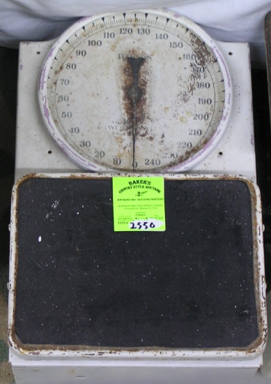 Antique Hanson floor scale 250 pound capacity