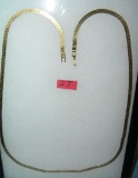 Quality gold tone necklace