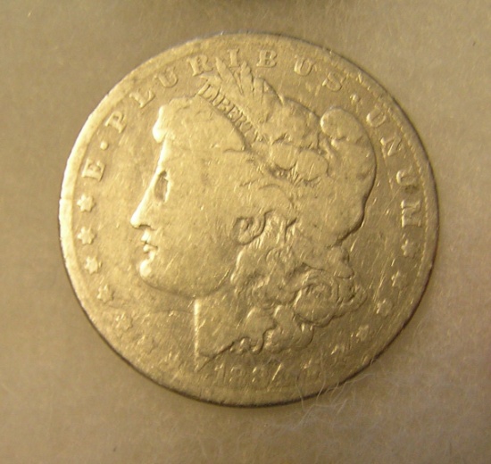 1884-O Morgan silver dollar in good condition
