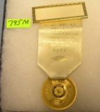Vintage intl Jewelry workers presentation medal