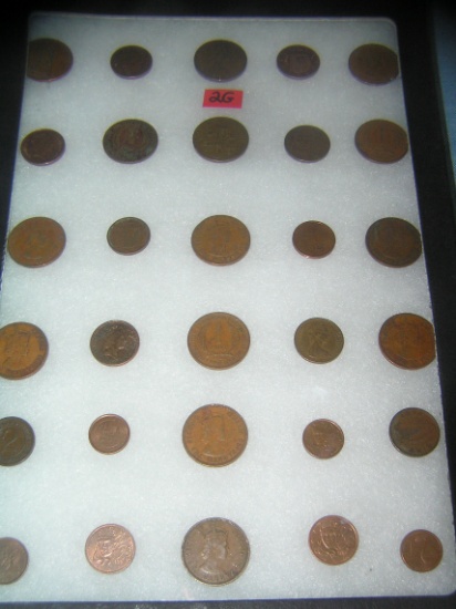 Large collection of vintage world coins