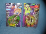 Pair of vintage Alien and Preditor action figures