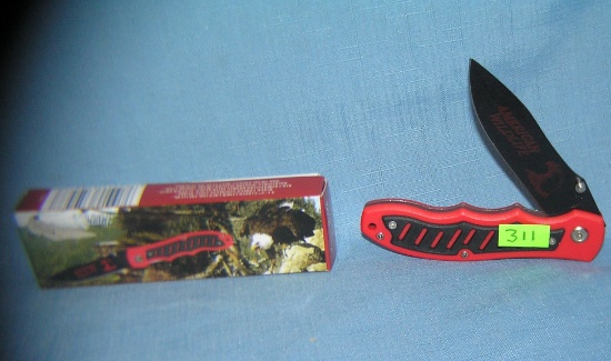 American wildlife pocket knife with original box