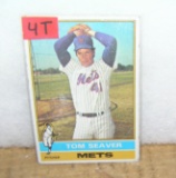 Vintage Tom Seaver baseball card