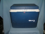 Large Gott number 34 beach or picnic cooler