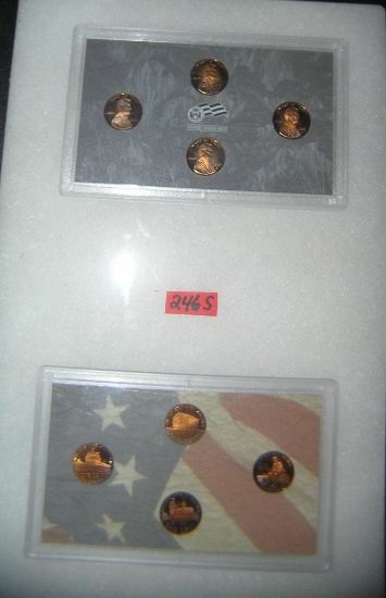 Pair of US mint sets featuring Lincoln pennies
