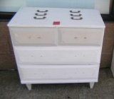 Modern 4 drawer chest of drawers
