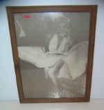 Marilyn Monroe framed print