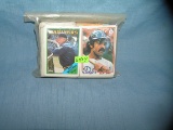 Bundle of vintage baseball cards