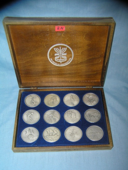 Pure silver state of Isreal medallion set by Salvidor Dali