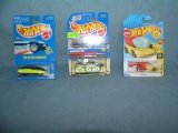 Group of cast metal Hot Wheels vehicles