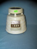 Vintage Oster blender with base unit
