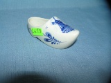 Delftware signed porcelain shoe