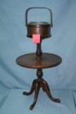 Antique mahogany 2 tiered table