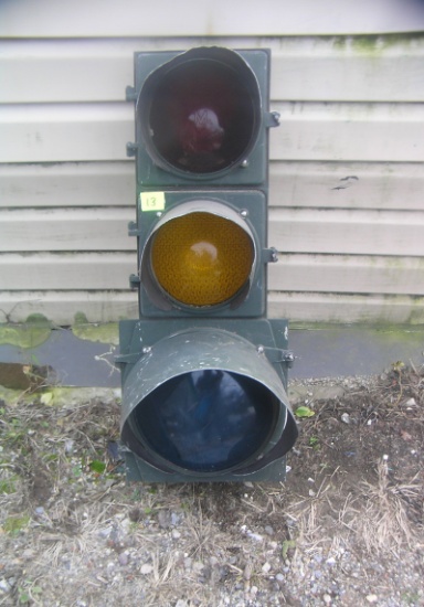 Vintage traffic light all cast metal with glass lenses