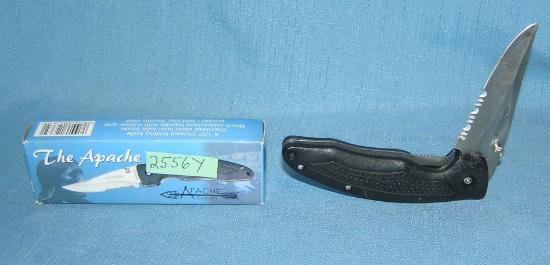 The Apache folding pocket knife