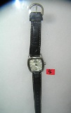 Fashion style wrist watch with black leather band