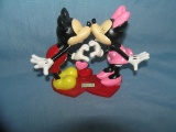 Mickey & Minny figural display