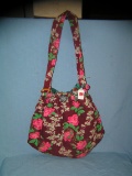 Vintage floral decorated hand bag