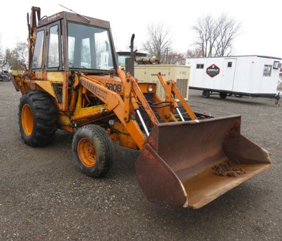 Case 580B Backhoe