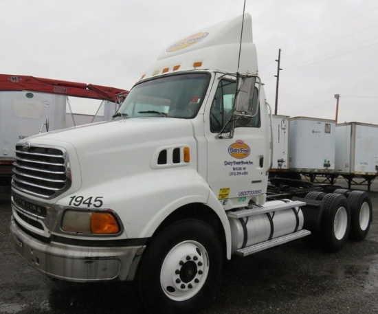 2004 Sterling A9500 Daycab