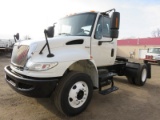 2011 Internatioanl 4400 Daycab