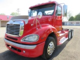 2006 Freightliner CL120 Daycab