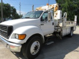 2002 Ford F650 Knuckle Crane