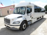 2012 Freightliner M2106 Bus