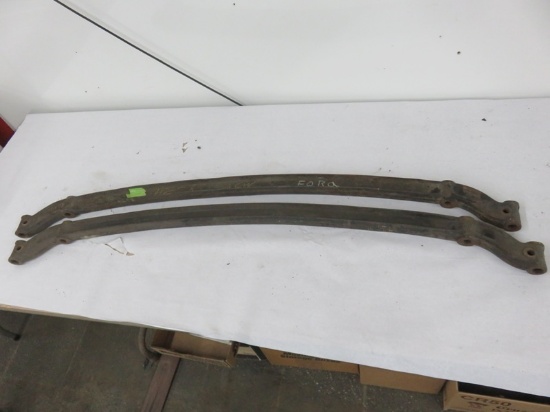2 Ford Front Axel