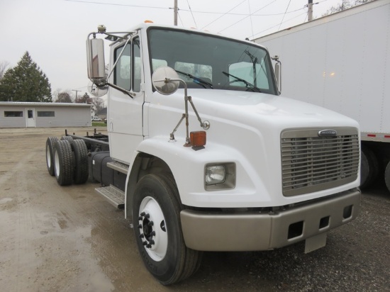 2002 Freightliner FL80 Cab & Chassis