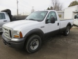 2006 Ford F250 Pick Up W/ Lift Gate