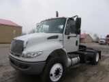 2012 International 4400 Daycab