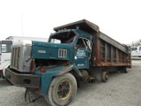 1990 International Paystar 5000 Dump Truck