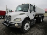 2005 Freightliner M2106 Water Truck