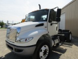 2012 International 4400 Daycab