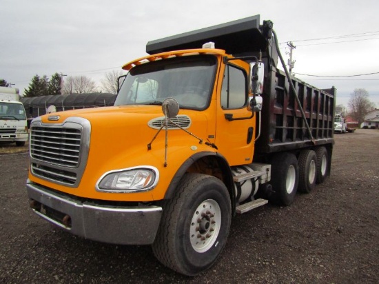 2006 Freightliner M2112 Dump Truck