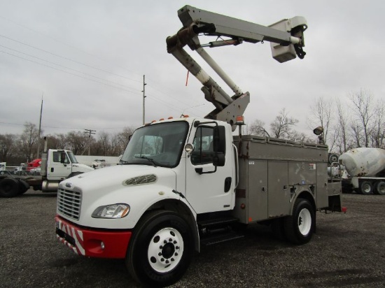 2007 Freightliner M2106 Bucket Truck