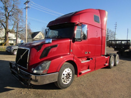 2014 Volvo VNL Sleeper