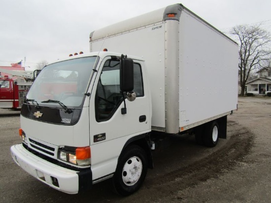 2003 Chevy W4500 Box Truck