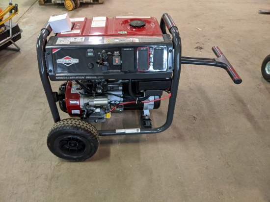New Briggs and Stratton 8750 Watt Generator