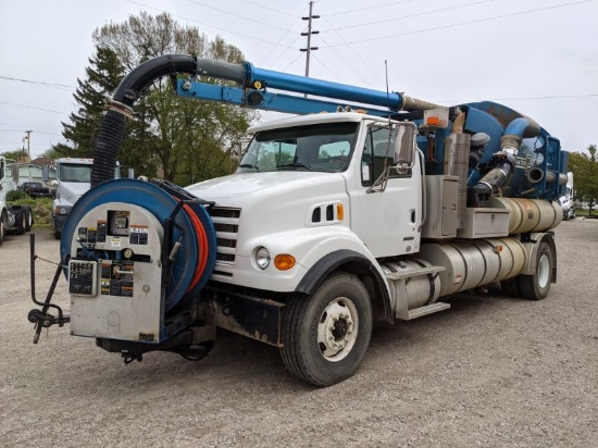 2007 Sterling LT7500 Vac Truck