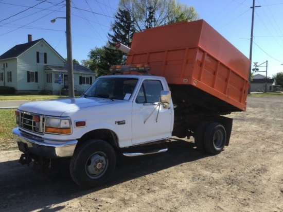 1993 Ford F350 Foresty Dump