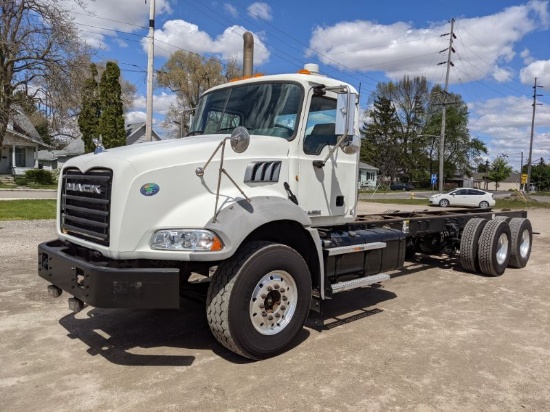 2014 Mack GU533 Cab & Chassis