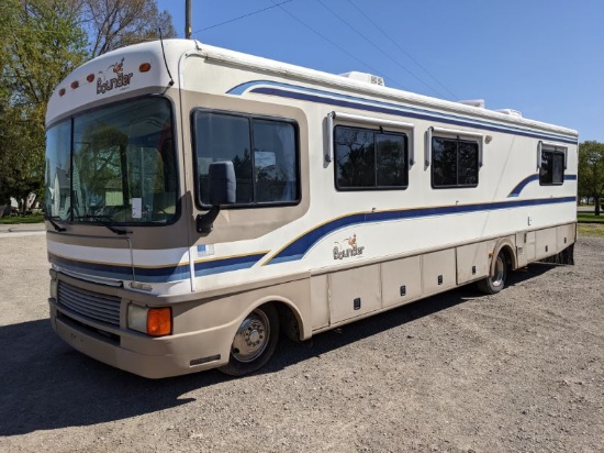 1997 Fleetwood Bounder RV