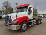 2016 Freightliner CA125 Daycab