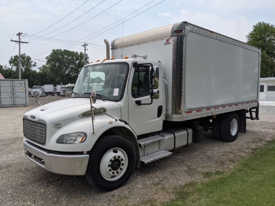 2014 Freightliner M2106