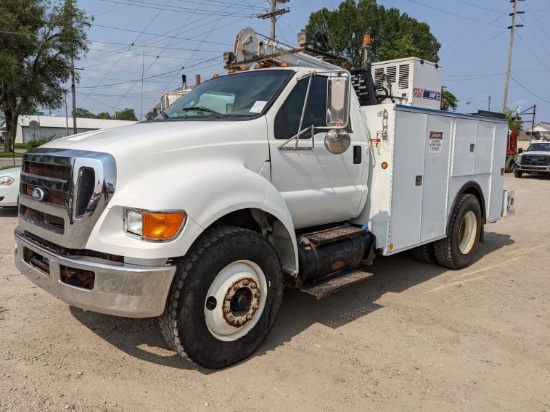 2011 Ford F750 Service Truck