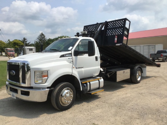 2016 Ford F650 Roll Off